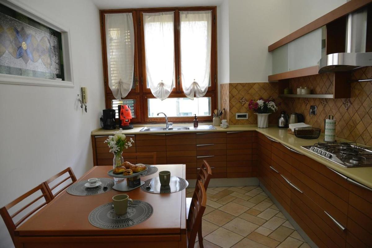 Casa Iulia - Raffinata Dimora Nel Cuore Di Appartement *